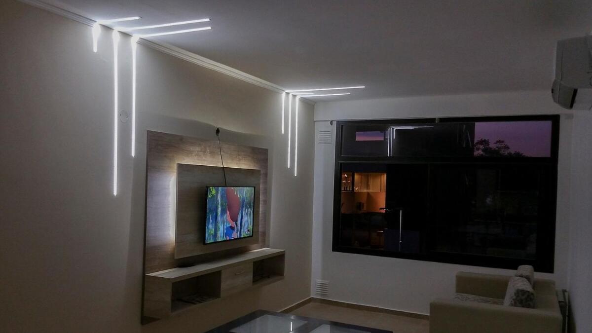 Apartamento Amplio Departamento Frente Al Lago-seguridad 24hs