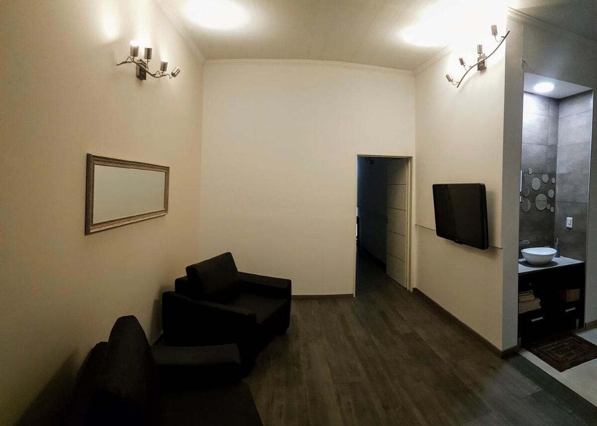 Amplio Departamento Frente Al Lago-seguridad 24hs Villa Carlos Paz