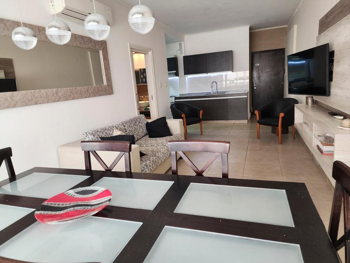 Amplio Departamento Frente Al Lago-seguridad 24hs * Villa Carlos Paz